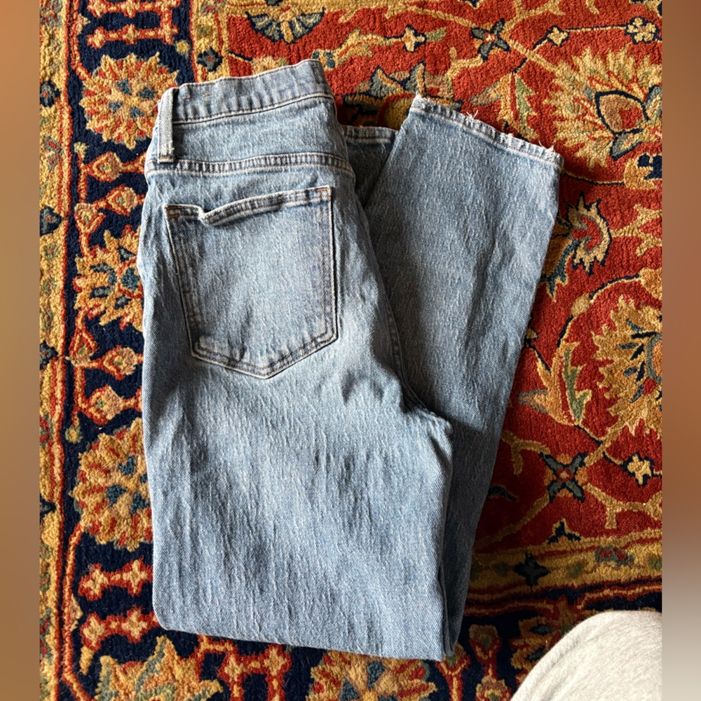 Madewell Classic Straight Leg medium to light Blue Denim Jeans